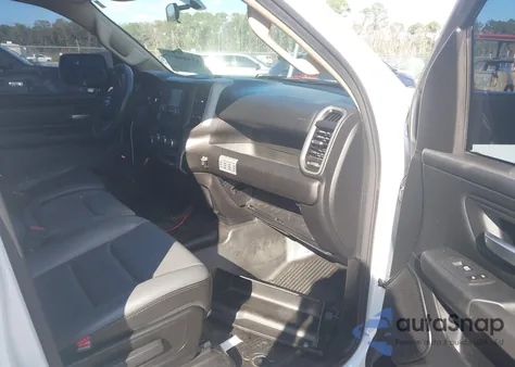 2020 Ram 1500 Tradesman 4X4 6'4 Box from USA, damaged, VIN 1C6RRFCG4LN338847